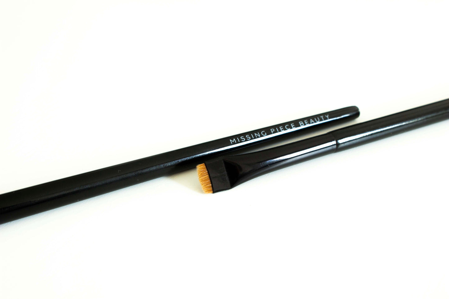 MP01 & MP02 eyebrow/eyeshadow brushes